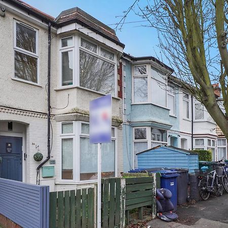 Citystay Albert Apartments In Hendon Nw4 Bagian luar foto