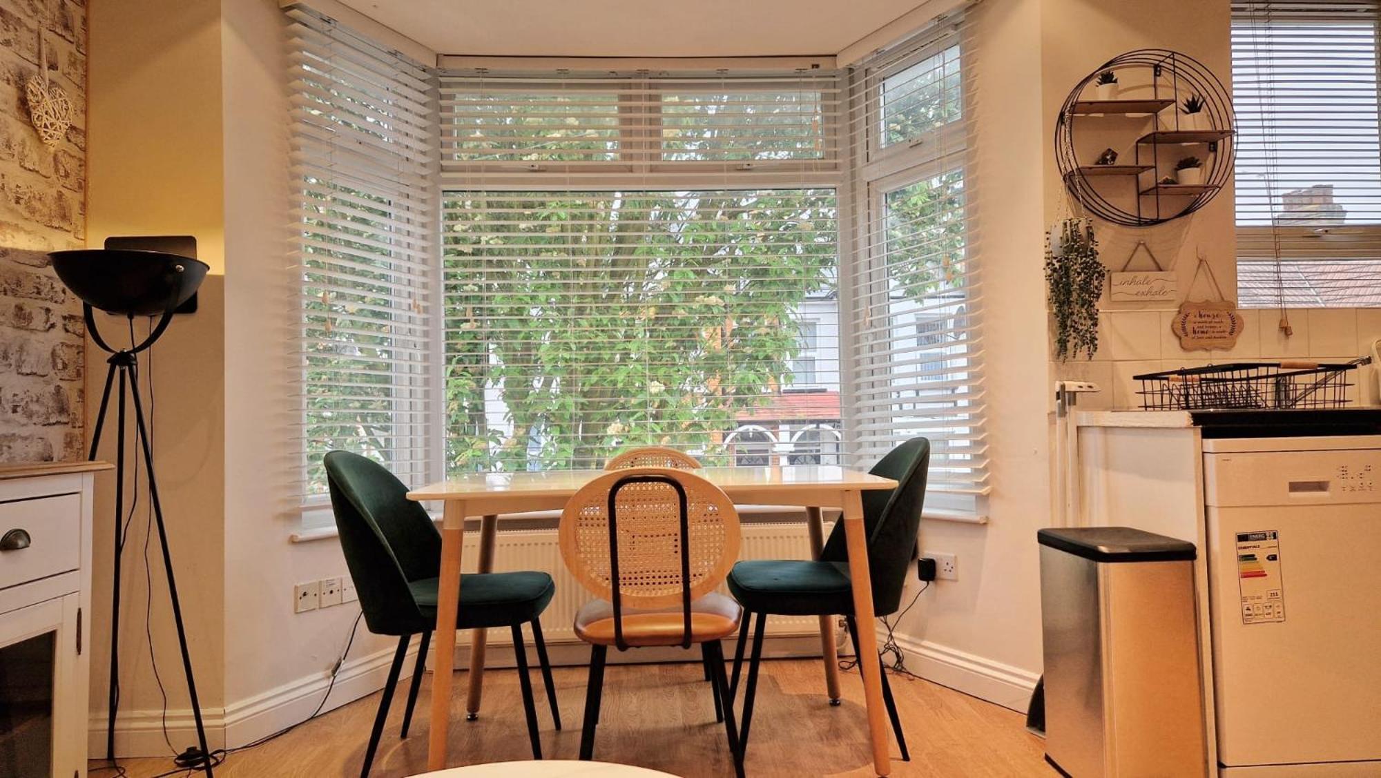 Citystay Albert Apartments In Hendon Nw4 Bagian luar foto