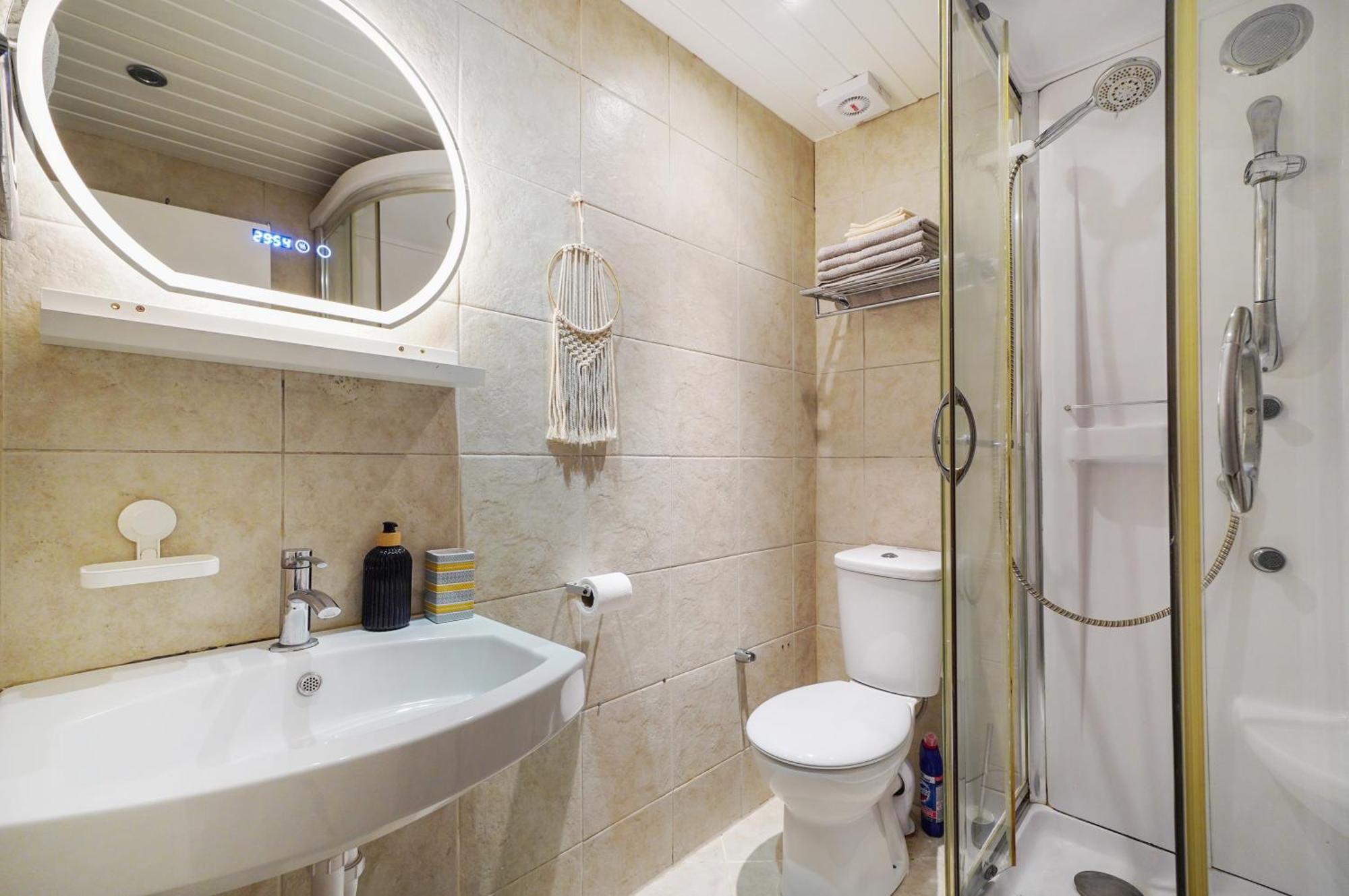 Citystay Albert Apartments In Hendon Nw4 Bagian luar foto