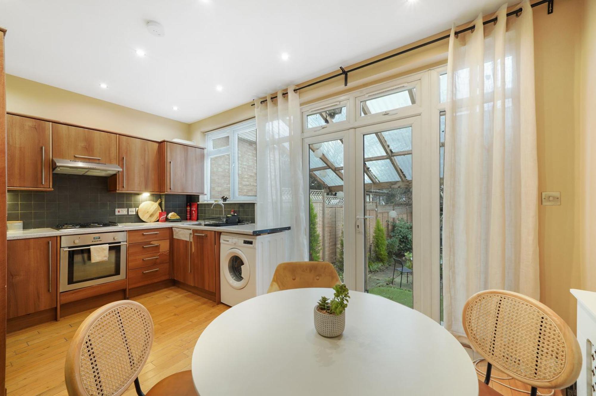 Citystay Albert Apartments In Hendon Nw4 Bagian luar foto